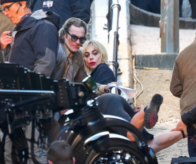 joker 2 mas fotos sets joaquin phoenix fuma lady gaga captura web 3 4 2023 164233 variety com