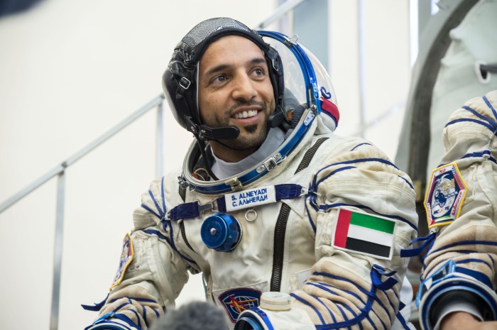como ver caminata espacial viernes 28 abril iss astronauta arabe jsc2019e051817  at the gagarin cosmonaut training center in 