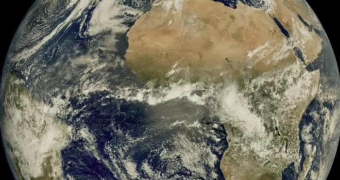 tierra vista desde satelite monitoreo del clima