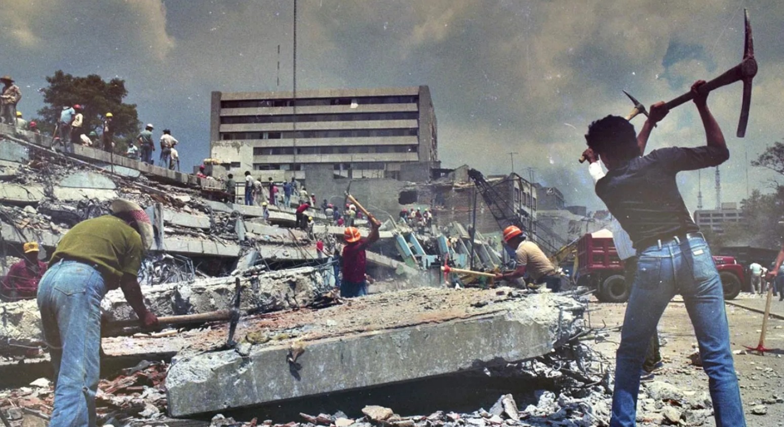 Cada Minuto Cuenta: los actores protagónicos de la serie del terremoto de  México 1985 - Digital Trends Español