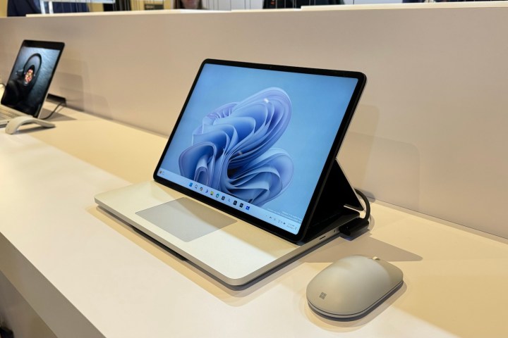 Surface Laptop Studio 2 vs. Dell XPS 15: ¿cuál es mejor?