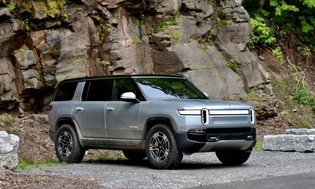 Rivian R1S