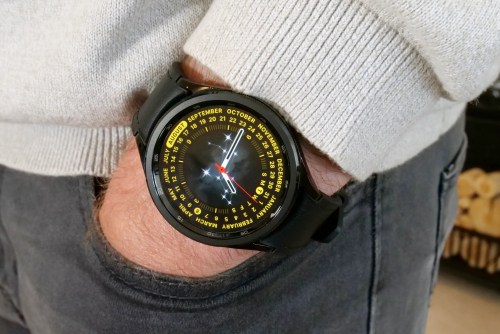 Barato, pero completísimo: este reloj inteligente con GPS y 14