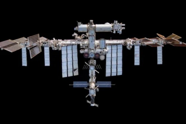mira nacimiento estacion espacial internacional 25 anos estaci  n