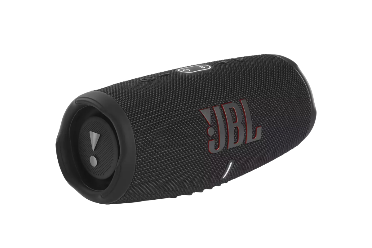 Parlante JBL Charge 5.