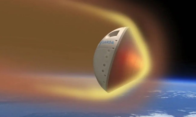 capsula espacial se precipita tierra varda space