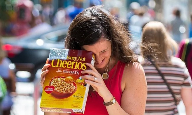 como ver eclipse solar caja de cereal