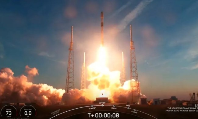 spacex prepara lanzamiento cohete record falcon 9
