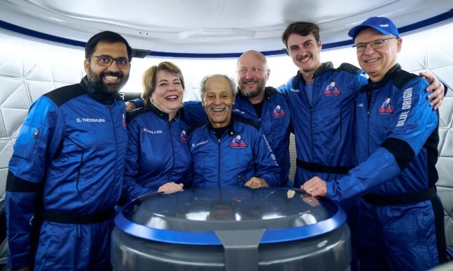 primer astronauta afroamericano de la historia llega recien 90 anos al espacio ed dwight