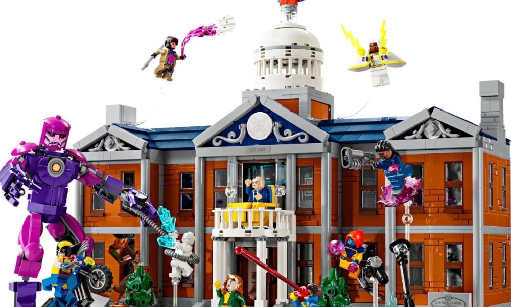 mansion x marvel set lego  1