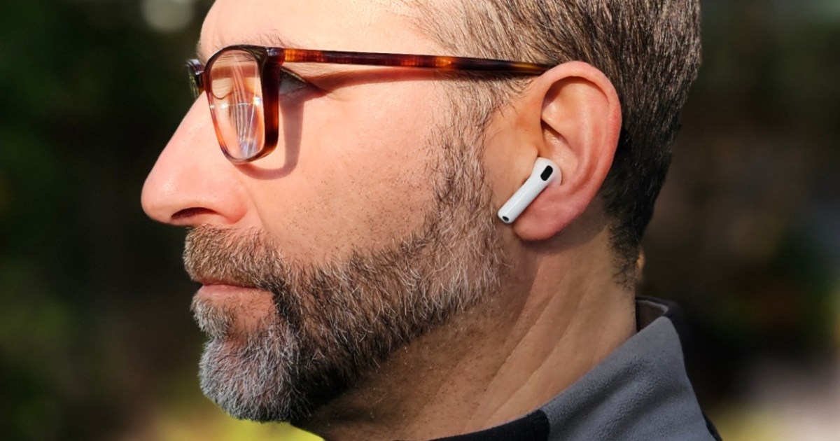 Apple tiene en la mira a los AirPods con cámara y sensores de salud